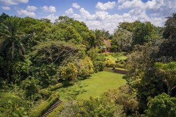Brief Garden ist ein Landschaftsgarten mit Villa nahe Beruwala, 1929 entworfen und gebaut vom Architekten Bevis Bawa.

