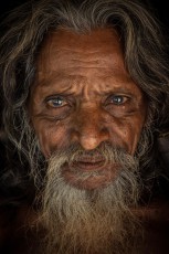 Portrait of 75-year-old Kiri Bandiya.