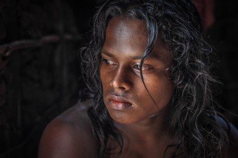 Kadira (19 years), in the hut of Veddas Guna Bandiya.