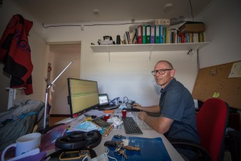 Philippe Kowalski, Deputy Director of the Volcano Observatory, at his workplace.