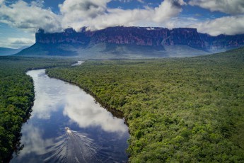 View over the fascinating landscape of Canaima National Park. Ayuan Tepui in the background.