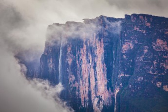 The neighbouring Tepui of Roraima: Kukenán. It is home to Venezuela's second highest waterfall at 674 metres.
