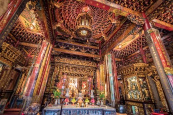 One of the main altars of the Longshan Temple in Taipei.