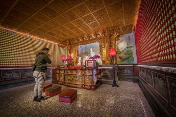 Every year, thousands of pilgrims flock to the Wen Wu Temple to pray and find peace in the beauty of the place.