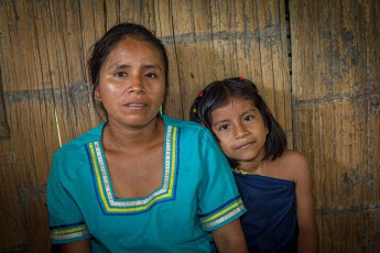 Mother Cinthia and daughter Smilla Andi are two members of the very traditional Nueva Providencia Community of around 150 people.