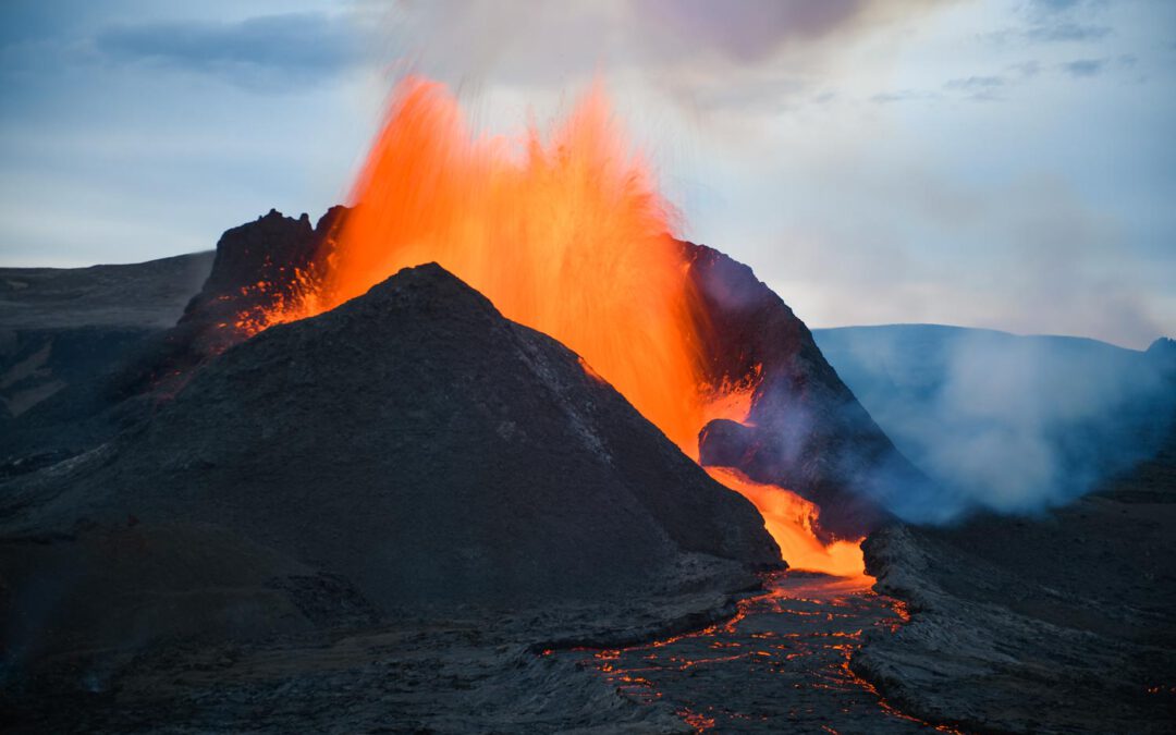 Iceland extreme – ice bath and volcanic eruption